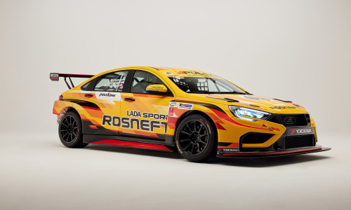 Команда LADA Sport ROSNEFT представила партнерам и болельщикам состав на сезон 2023.
